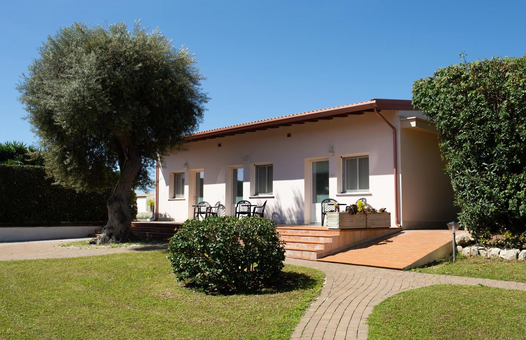 Bed and breakfast Isola Charm - A Historic Near Punta Del Pero Syracuse